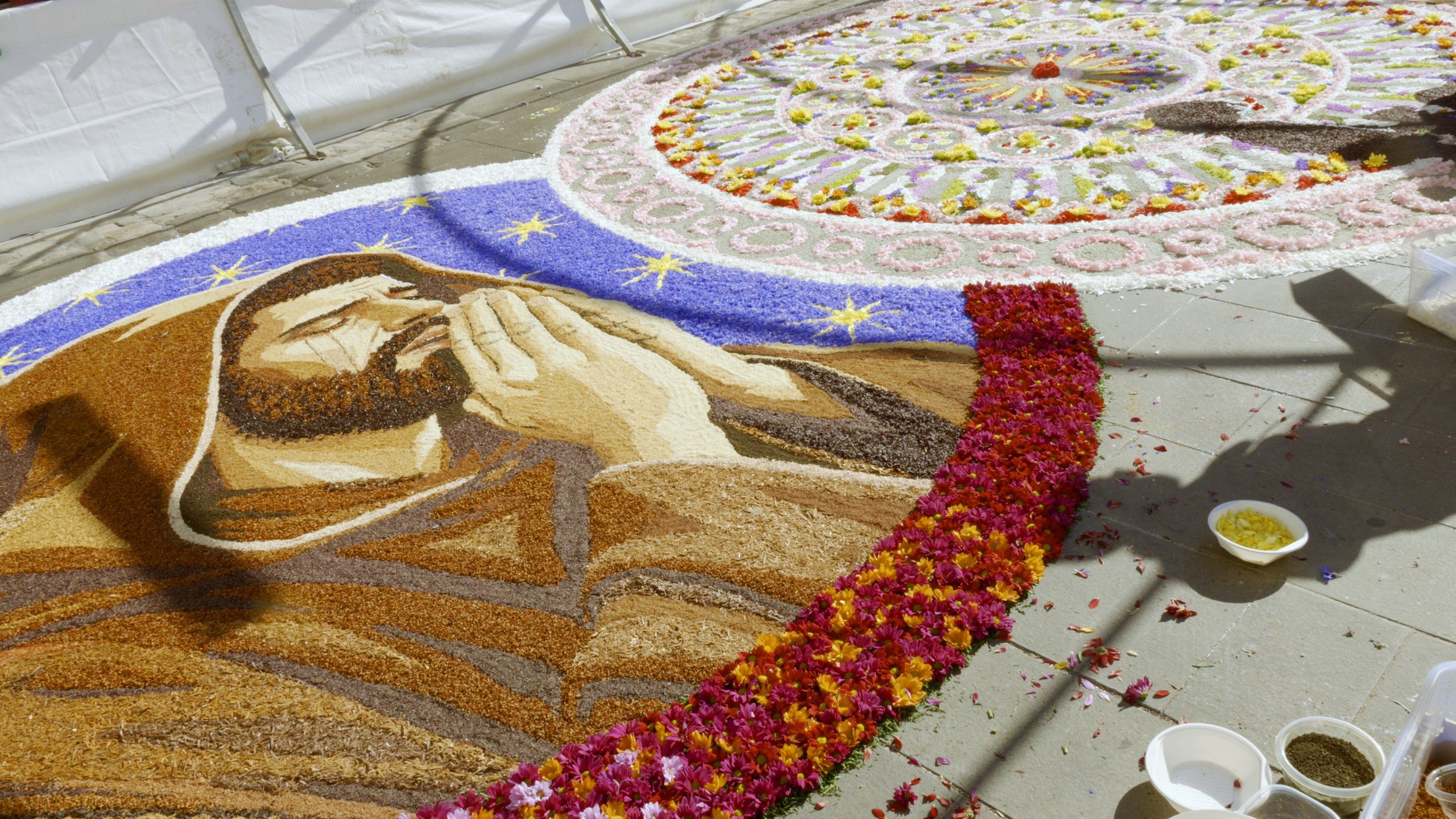 Un tappeto floreale dell’Infiorata di Spello